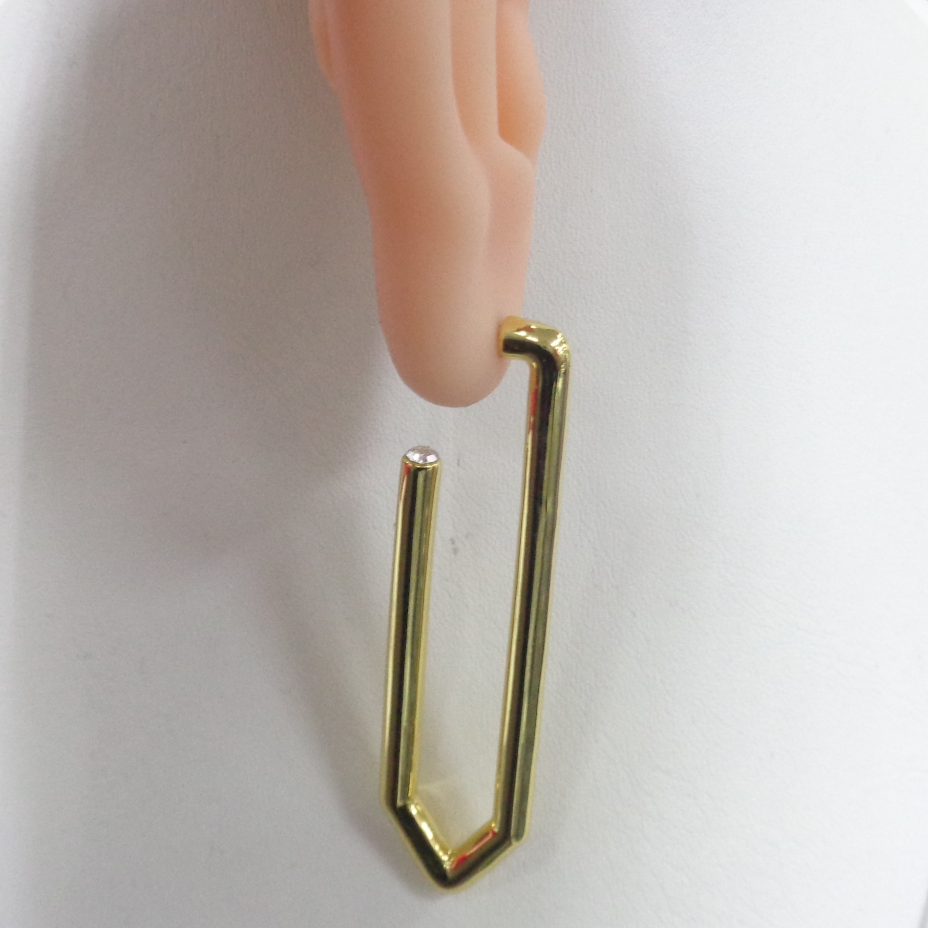 Бижутерные серьги с кубическим цирконием